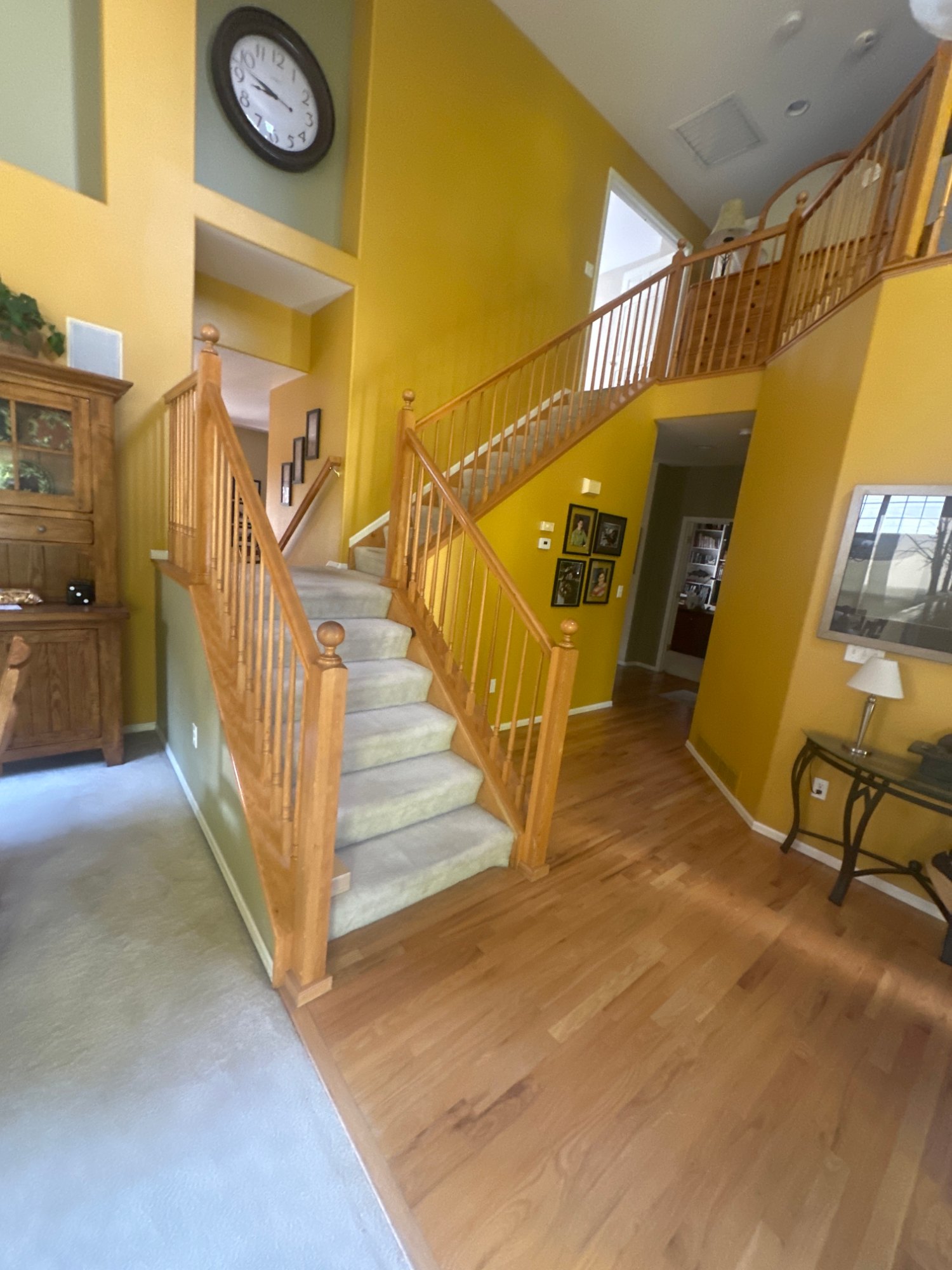 Dated kitchen before remodeling